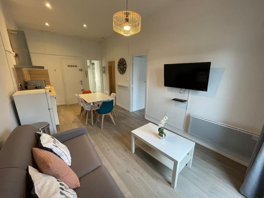 Cosy T3 Proche Gare Et Polygone Apartman Béziers Kültér fotó