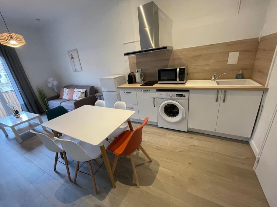 Cosy T3 Proche Gare Et Polygone Apartman Béziers Kültér fotó