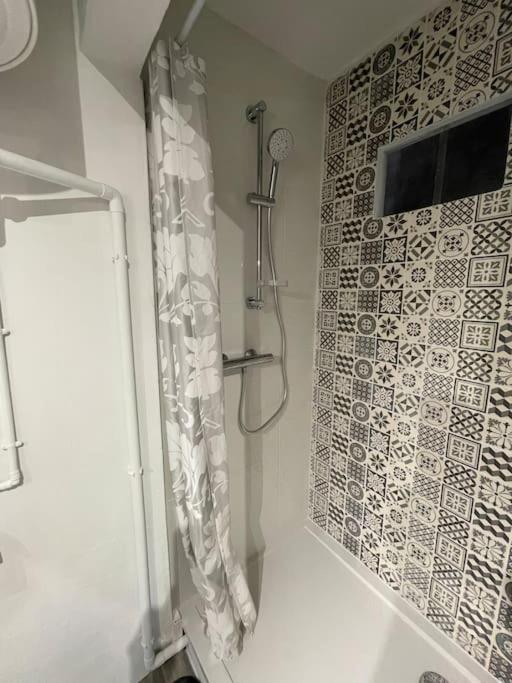 Cosy T3 Proche Gare Et Polygone Apartman Béziers Kültér fotó